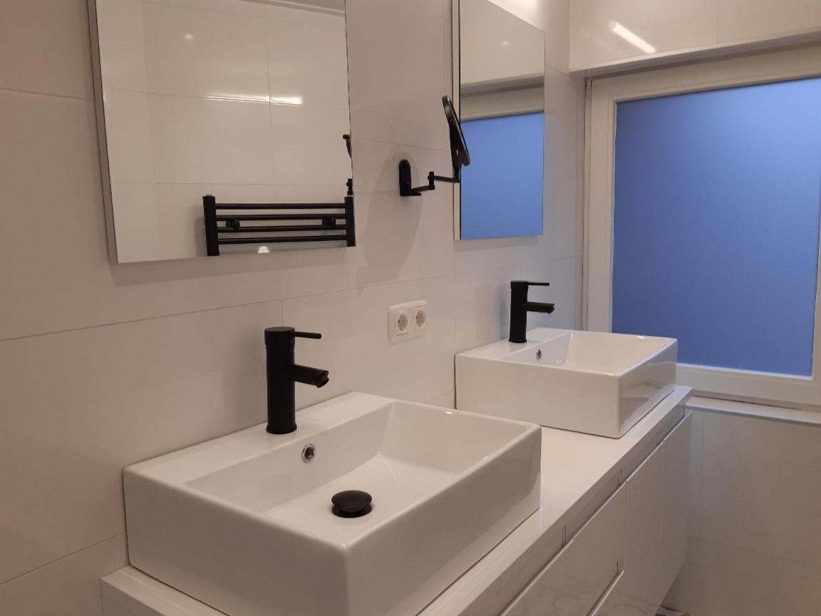 Waddenfestijn Villa Paesens Ngoại thất bức ảnh